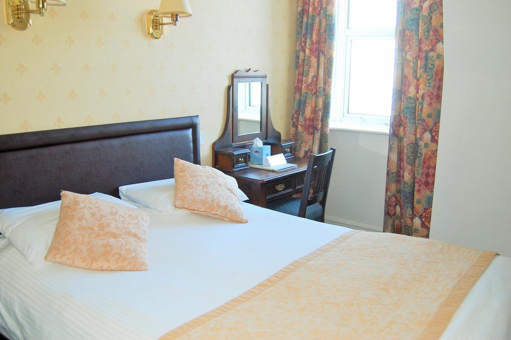 Hotel Victoria Newquay  Exterior photo