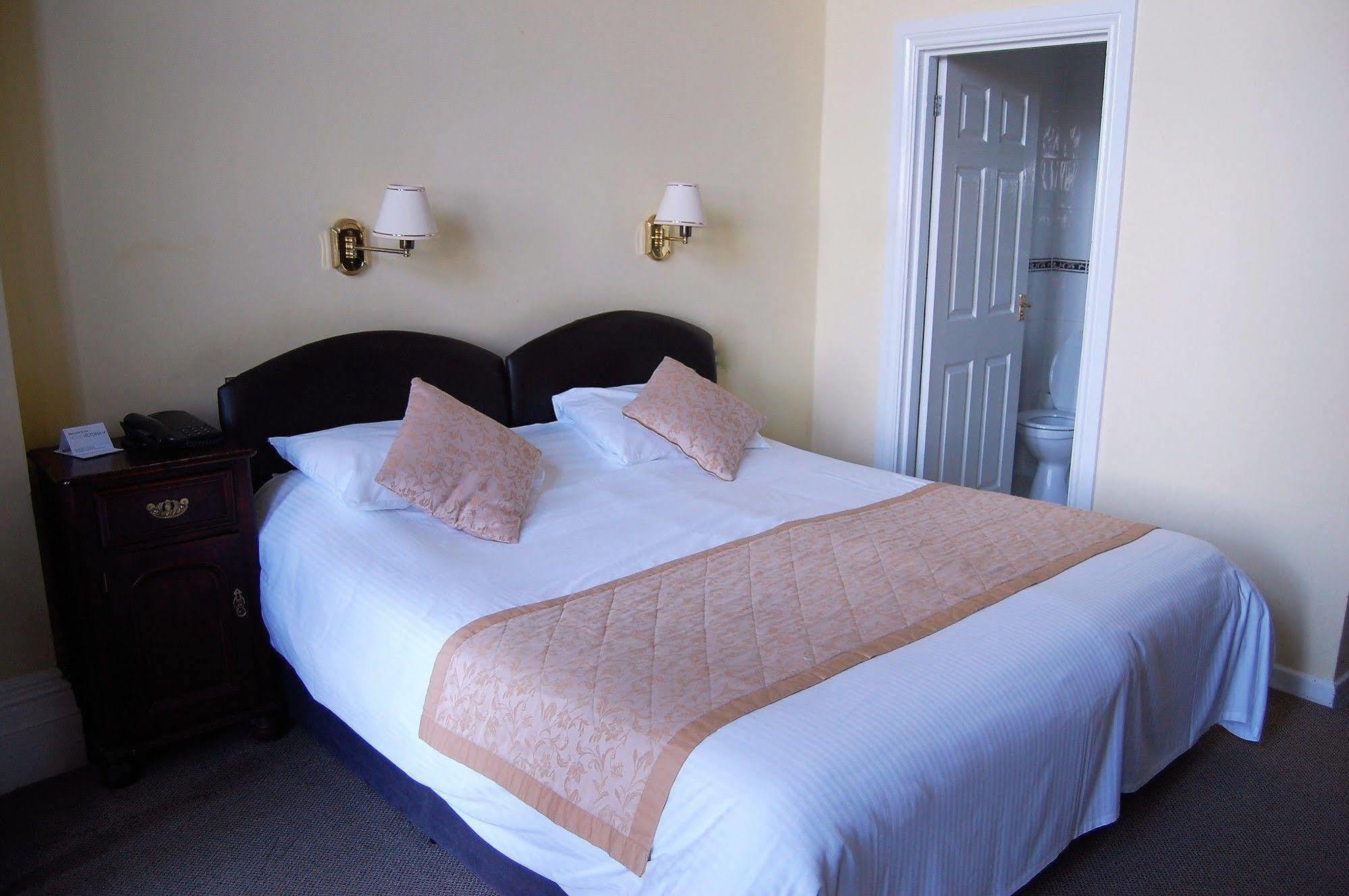 Hotel Victoria Newquay  Exterior photo