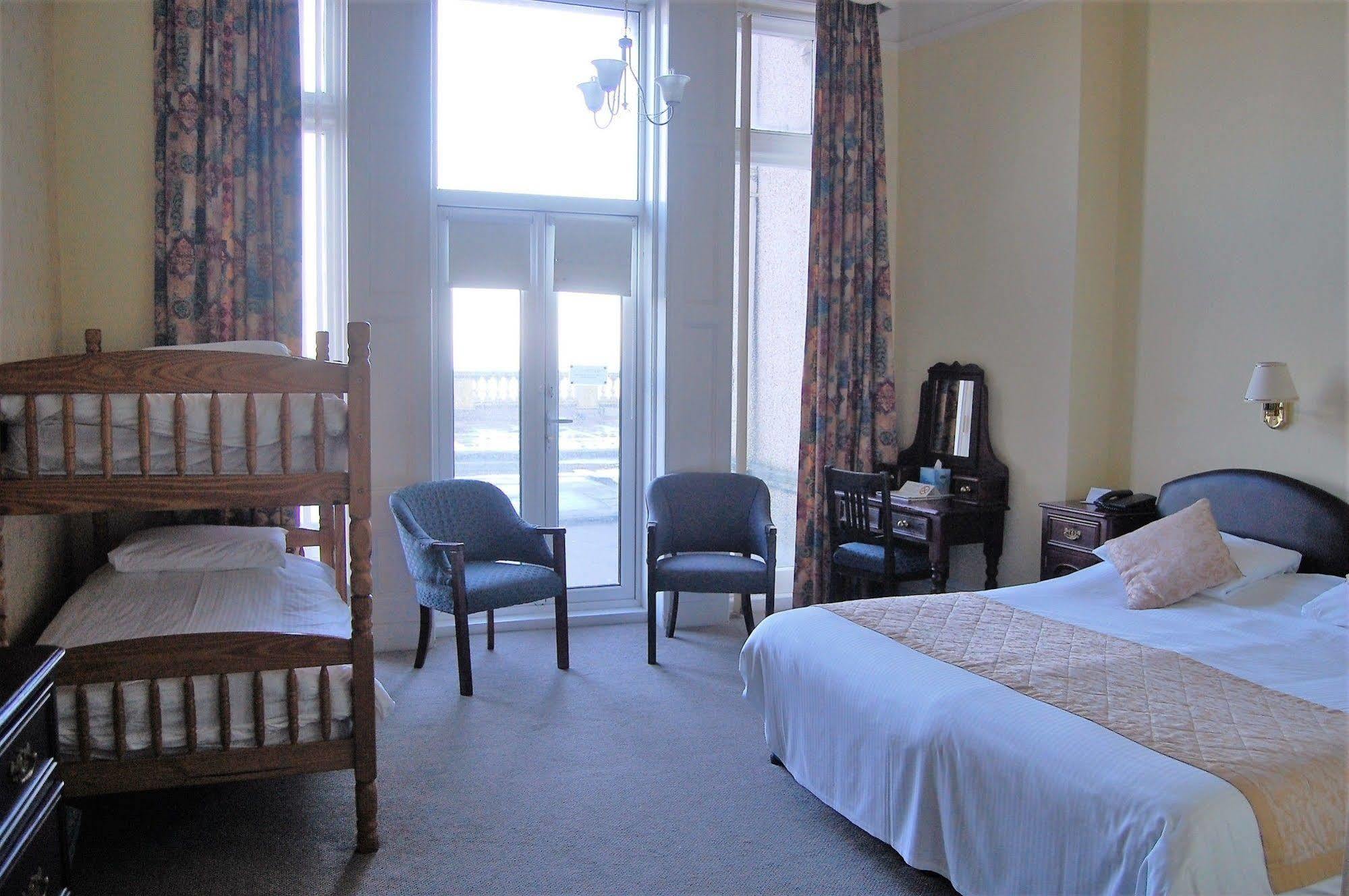 Hotel Victoria Newquay  Exterior photo