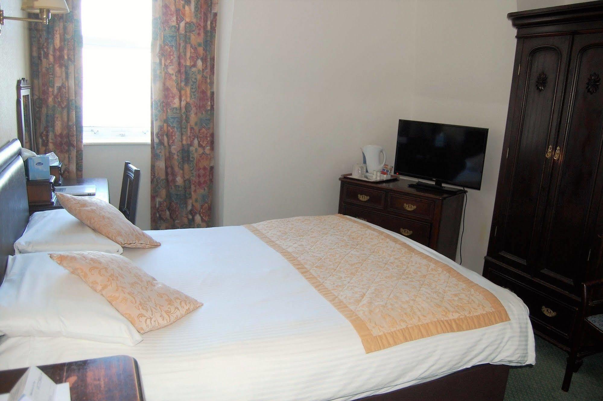 Hotel Victoria Newquay  Exterior photo